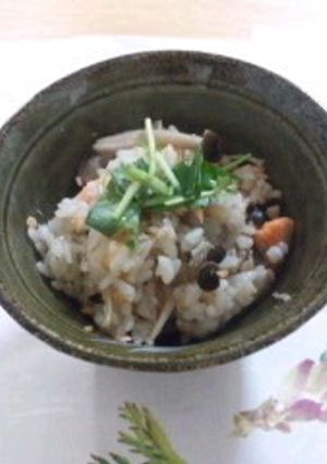 鮭の炊き込みご飯-レシピのメイン写真