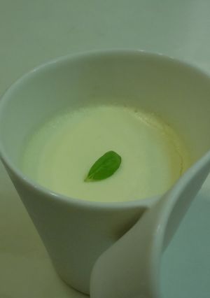 そら豆のブランマンジェ-レシピのメイン写真