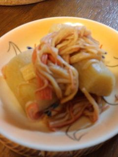 長いもとかにかまの煮物-レシピのメイン写真
