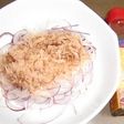 夏のお昼紫玉ねぎをライスペーパーのたれで
