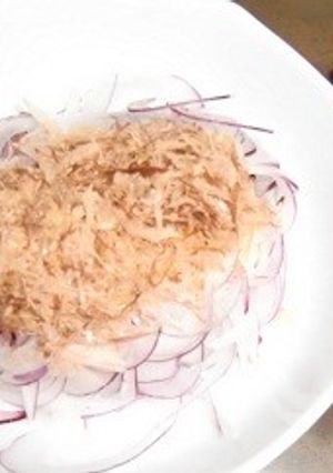 夏のお昼紫玉ねぎをライスペーパーのたれで-レシピのメイン写真