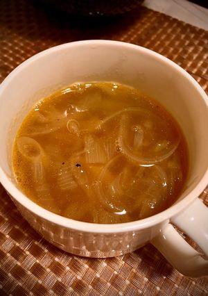 玉ねぎのコンソメスープ-レシピのメイン写真
