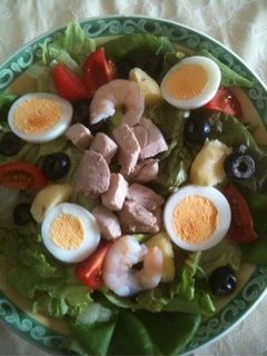 ヘルシーだけど大満足!ニース風サラダ-レシピのメイン写真