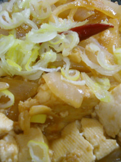 ご飯がすすむ 豆腐と玉ねぎだけの油味噌丼-レシピのメイン写真
