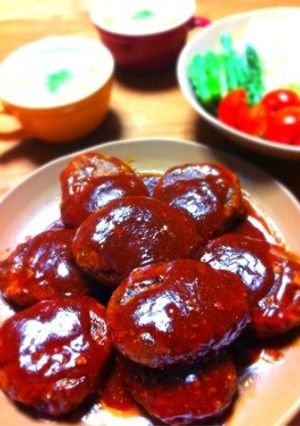 家族全員大好き♥おばあちゃんのハンバーグ-レシピのメイン写真