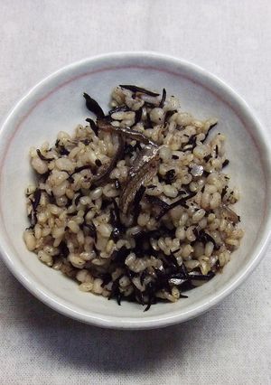 電子レンジでいりこ飯-レシピのメイン写真