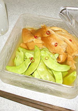 加賀野菜♪加賀つる豆と車麩の炊き合わせ-レシピのメイン写真