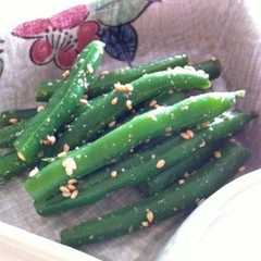 รูปของ めんつゆで作るインゲンの胡麻和え。