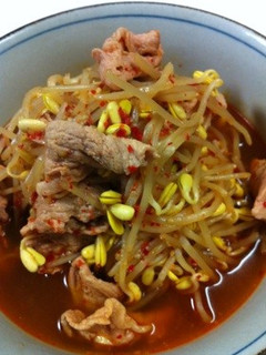 豚肉と豆もやしの韓国煮-レシピのメイン写真