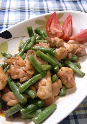 夏に！ピリッ　いんげんと鶏肉の豆板醤炒め-レシピのメイン写真