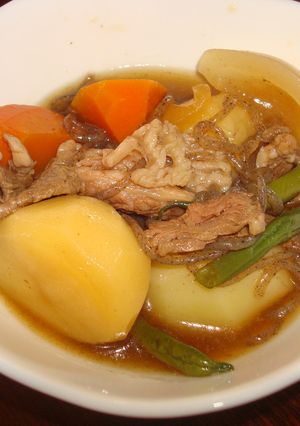 昔ながらの肉じゃが-レシピのメイン写真