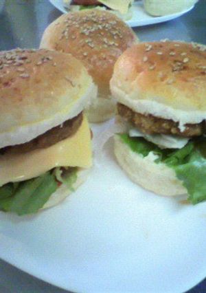 簡単手作りハンバーガーのバンズパン-レシピのメイン写真