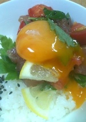 フルーツトマトのマグロタルタル丼-レシピのメイン写真