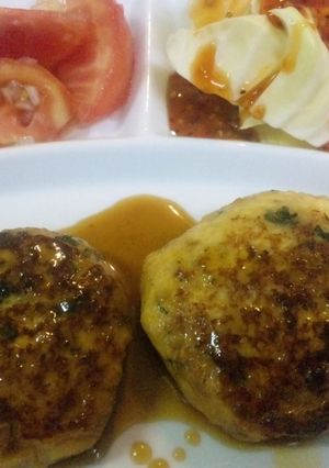 ヘルシーだけど腹持ち抜群！ふわもちバーグ-レシピのメイン写真