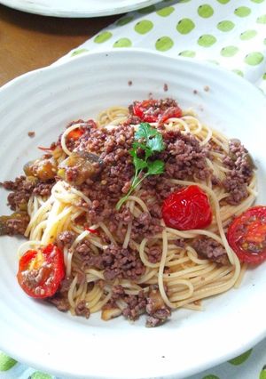 ミニトマトとナスたっぷりミートパスタ-レシピのメイン写真