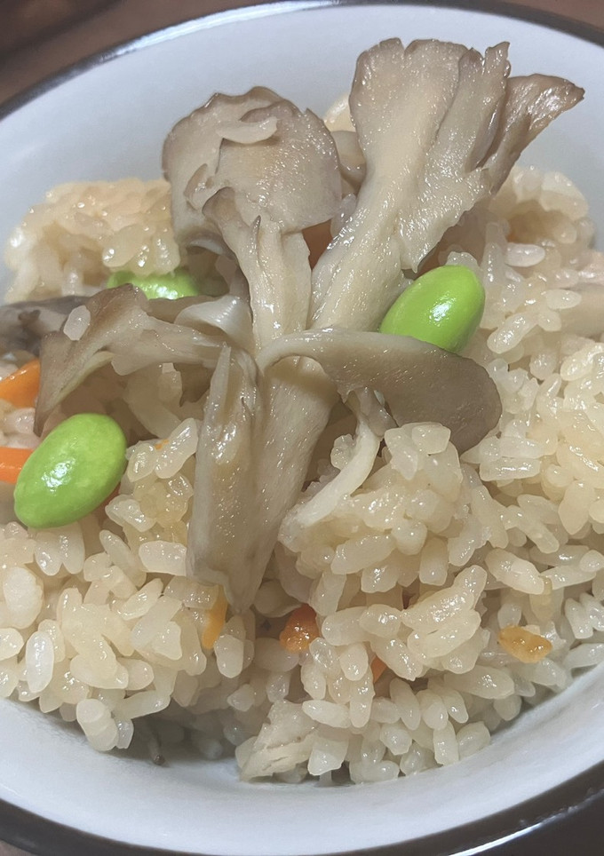舞茸と蓮根の炊き込みご飯-レシピのメイン写真