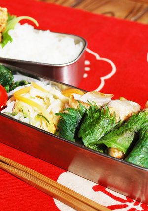 新学期のお弁当にも！根菜のうめ肉巻き-レシピのメイン写真