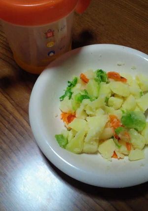 離乳食完了期☆ポテサラ!?-レシピのメイン写真