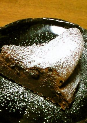 チョコたっぷり☆濃厚ガトーショコラ-レシピのメイン写真