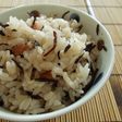 ひじきと梅干の炊き込みご飯