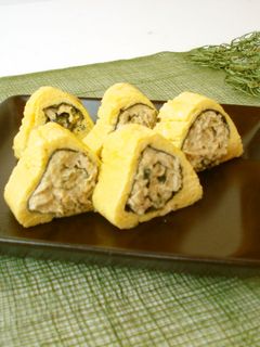 ツナマヨおにぎり風!卵焼き-レシピのメイン写真