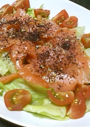 スモークサーモンの和風カルパッチョ-レシピのメイン写真