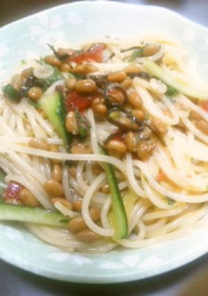 大葉・納豆・梅・昆布・胡瓜・ネギの冷スパ-レシピのメイン写真