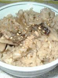 早ワザ!ツナときのこの炊き込みご飯♪-レシピのメイン写真