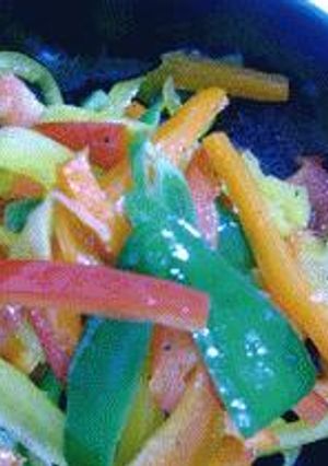 野菜をおいしく：３色ピーマンのマリネ-レシピのメイン写真