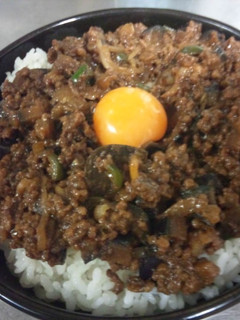 夏野菜たっぷり!肉みそ野菜丼-レシピのメイン写真