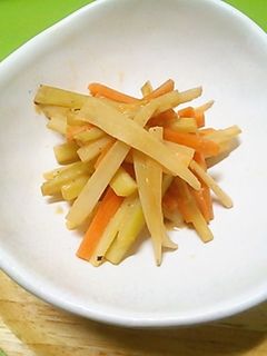 *大根皮と人参のオイマヨ炒め*-レシピのメイン写真