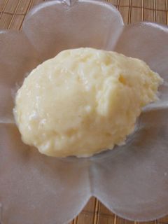 マンゴー缶で☆マンゴーヨーグルトアイス♪-レシピのメイン写真