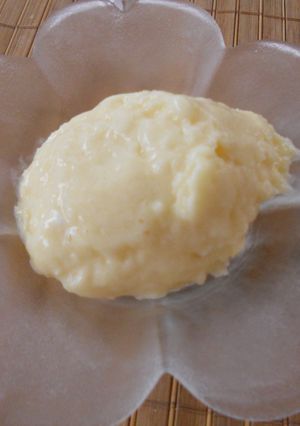 マンゴー缶で☆マンゴーヨーグルトアイス♪-レシピのメイン写真