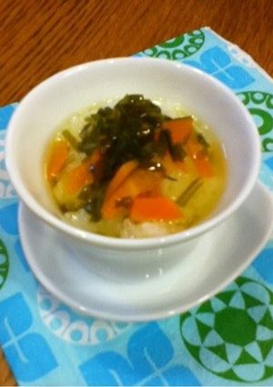 離乳食 昆布と人参のおかゆ-レシピのメイン写真