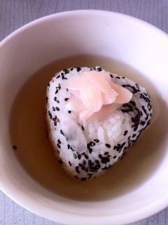 おにぎり茶漬け-レシピのメイン写真