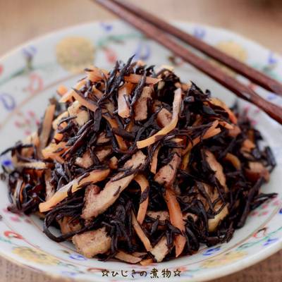 ☆ひじきの煮物☆ by ☆栄養士のれしぴ☆ 【クックパッド】 簡単 