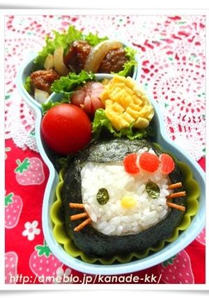 【キャラ弁】くり抜きキティのお弁当-レシピのメイン写真