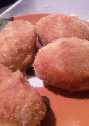 余ったカレーで☆チーズコロッケ-レシピのメイン写真