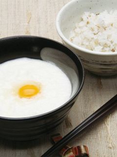 ▼色がキレイ！白だしで絶品★とろろご飯-レシピのメイン写真