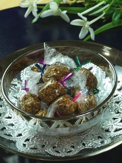 おやつの定番に!ソフト金ごま柚子あめ-レシピのメイン写真