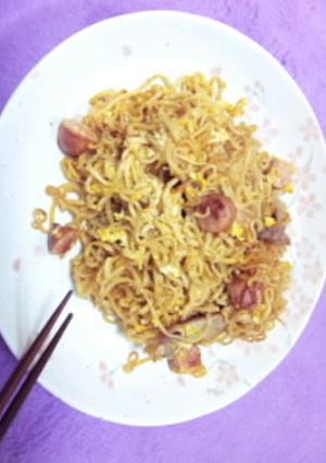 インスタントラーメンにひと手間！-レシピのメイン写真