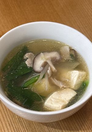 中華麹で⭐︎豚肉の中華スープ-レシピのメイン写真