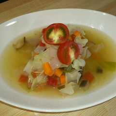 รูปของ 冷製夏野菜コンソメスープ