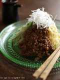 豚とえのきだけでジャージャー麺。