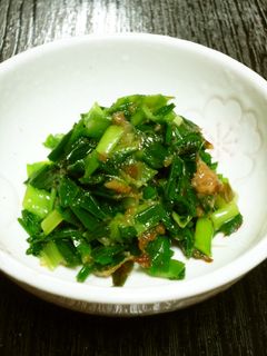 レンジdeチン!ニラの梅肉おかか和え-レシピのメイン写真