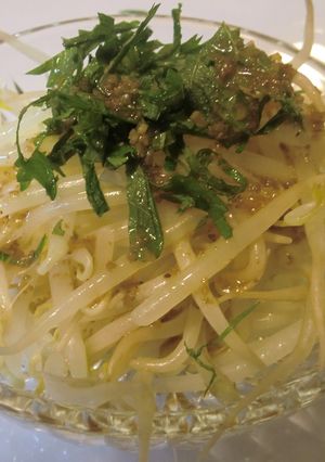 レンジで簡単　もやしと青じそのサラダ♪-レシピのメイン写真