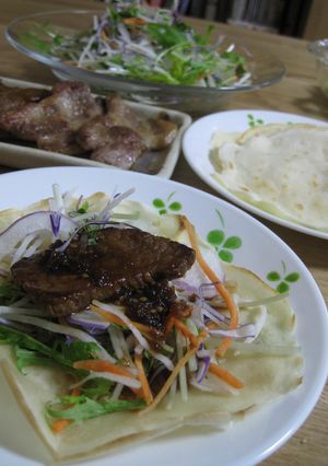 焼き肉と野菜サラダのクレープ巻き-レシピのメイン写真