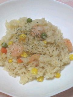 炊飯器で簡単エビピラフ-レシピのメイン写真