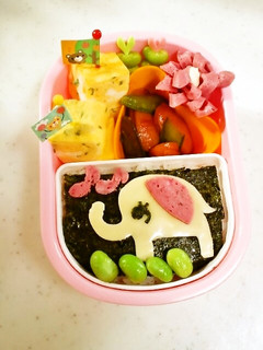 ☆お散歩 ぞうさん弁当☆-レシピのメイン写真