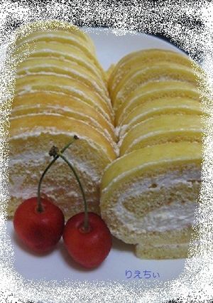 ヨーグルトロールケーキ-レシピのメイン写真